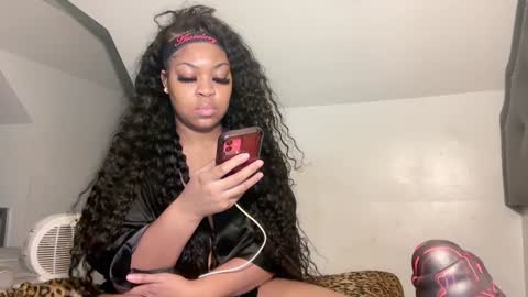 Snapshot of aunyxxx chatting on January 16, 4:38 am aunyxxx online show from January 16, 4:38 am