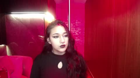 Snapshot of aura_cute_ chatting on April 22, 3:31 am aura_cute_ online show from April 22, 3:31 am