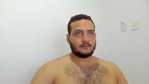 Snapshot of aurelio_pryce chatting on July 29, 3:48 am aurelio_pryce online show from July 29, 3:48 am