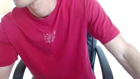 Snapshot of aureliv1 chatting on September 14, 8:30 pm Aureliano online show from September 14, 8:30 pm