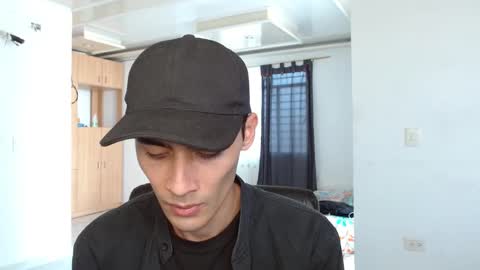 Snapshot of aureliv1 chatting on October 4, 9:24 pm Aureliano online show from October 4, 9:24 pm