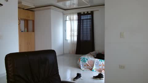 Snapshot of aureliv1 chatting on October 5, 9:24 pm Aureliano online show from October 5, 9:24 pm