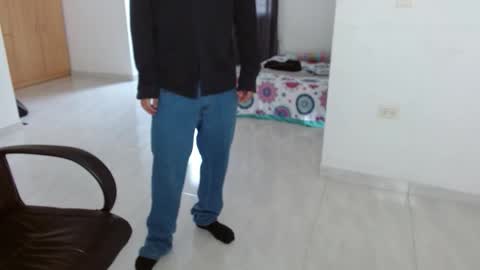 Snapshot of aureliv1 chatting on October 11, 8:40 pm Aureliano online show from October 11, 8:40 pm