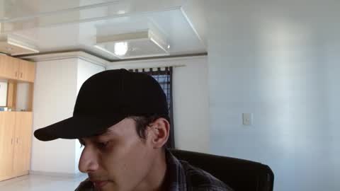 Snapshot of aureliv1 chatting on October 26, 9:53 pm Aureliano online show from October 26, 9:53 pm