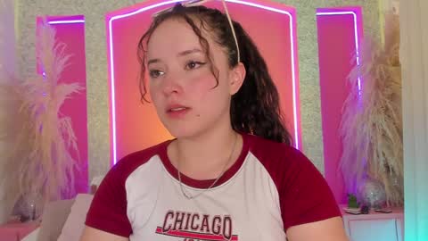 Snapshot of aurora_aaa chatting on December 12, 7:37 pm Aurora online show from December 12, 7:37 pm