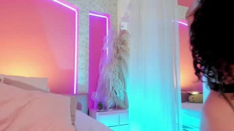 Snapshot of aurora_aaa chatting on January 23, 8:02 pm Aurora online show from January 23, 8:02 pm