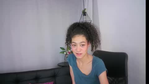 Snapshot of aurora_ath chatting on January 22, 3:31 am Aurora ath online show from January 22, 3:31 am