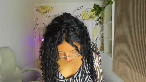 Snapshot of aurora_blis chatting on September 29, 1:38 pm aurora_blis online show from September 29, 1:38 pm
