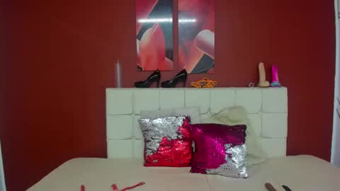 Snapshot of aurora_doll_ chatting on February 18, 11:55 am AURORA online show from February 18, 11:55 am