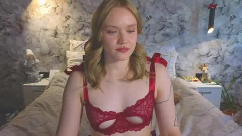 Kate online show from June 18, 9:14 am