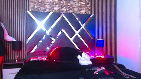 Snapshot of aurora_hs chatting on September 19, 3:19 am aurora_hs online show from September 19, 3:19 am