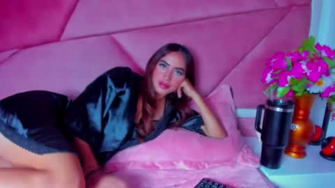 Aurora online show from March 16, 1:37 pm