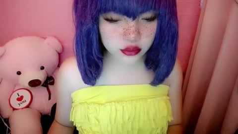 cute online show from June 9, 5:41 am
