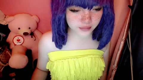 cute online show from July 13, 1:14 pm