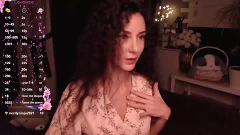 Aurora online show from February 23, 1:53 pm