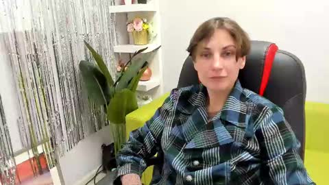 Snapshot of aurorascript chatting on March 3, 3:42 pm Aurora online show from March 3, 3:42 pm