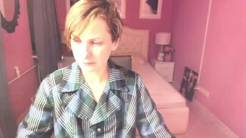 Snapshot of aurorascript chatting on March 9, 1:14 am Aurora online show from March 9, 1:14 am