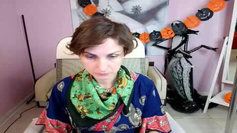 Snapshot of aurorascript chatting on November 3, 3:24 pm Aurora online show from November 3, 3:24 pm