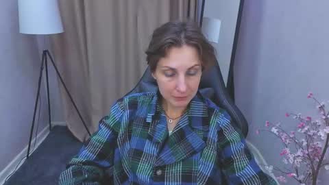 Snapshot of aurorascript chatting on November 8, 3:45 pm Aurora online show from November 8, 3:45 pm