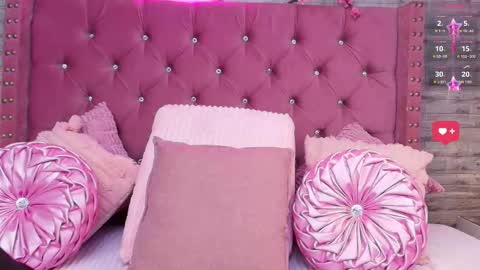 Aurora online show from November 26, 1:34 pm