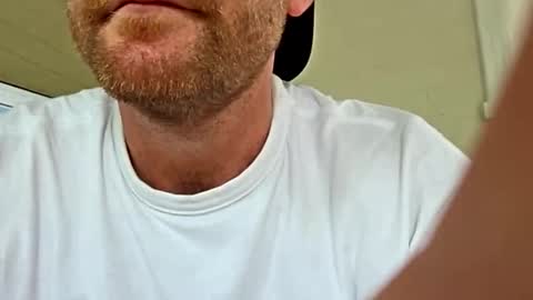 aussie_dadbod90 online show from March 18, 1:53 am