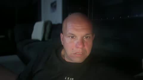 Snapshot of aussieboycal chatting on February 16, 10:43 am aussieboycal online show from February 16, 10:43 am