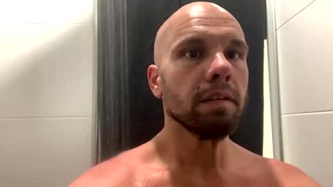 Snapshot of aussieboycal chatting on December 22, 12:02 pm aussieboycal online show from December 22, 12:02 pm