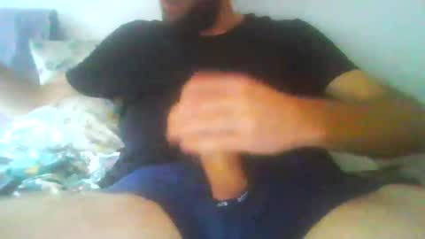 Snapshot of aussiebwc93 chatting on November 14, 1:37 am aussiebwc93 online show from November 14, 1:37 am