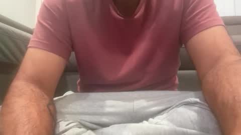 Snapshot of aussiejoeblack chatting on May 27, 12:13 pm aussiejoeblack online show from May 27, 12:13 pm