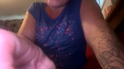Milf4u online show from April 27, 7:17 am