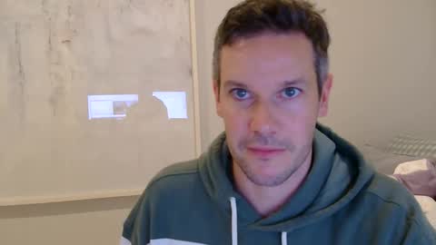 aussiesurfer0000 online show from May 27, 4:09 am