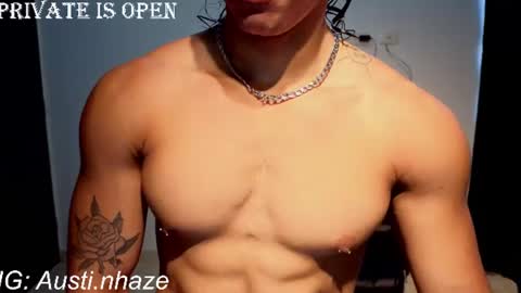 Snapshot of austiin_haze chatting on August 3, 3:49 pm Austin online show from August 3, 3:49 pm
