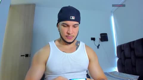 A online show from March 7, 10:40 pm