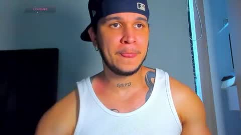 A online show from August 4, 10:34 pm