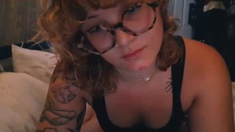 Autie 3 online show from August 3, 2:32 am