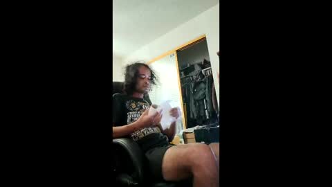 auzeleven online show from May 5, 11:46 pm