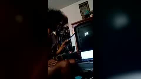 auzeleven online show from July 22, 3:37 pm