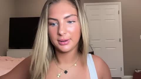 Avery online show from July 22, 1:14 pm