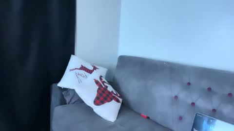 ava9999ava online show from April 12, 10:48 pm