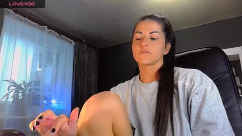 Snapshot of ava__doll chatting on February 6, 12:48 pm Ava online show from February 6, 12:48 pm