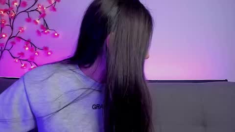              online show from November 29, 2:14 am