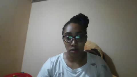 Snapshot of ava_f0xy chatting on December 26, 4:21 am Ava Jordana online show from December 26, 4:21 am