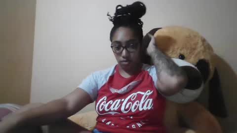 Snapshot of ava_f0xy chatting on December 28, 3:47 am Ava Jordana online show from December 28, 3:47 am