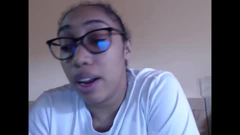 Snapshot of ava_f0xy chatting on October 16, 7:04 pm Ava Jordana online show from October 16, 7:04 pm