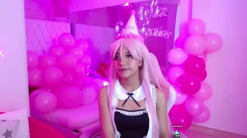 AVA online show from November 14, 10:29 pm