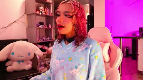 Snapshot of ava_williams_ chatting on March 21, 10:57 pm AVA online show from March 21, 10:57 pm