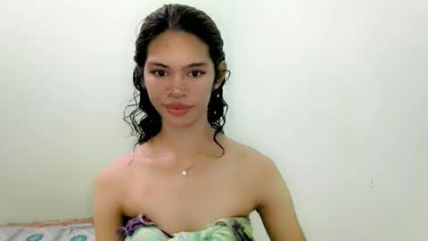 avacadaxcx online show from September 12, 9:53 am