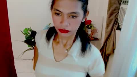 avacadaxcx online show from February 4, 1:00 am