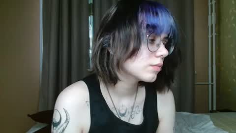 Snapshot of avaobierne chatting on June 27, 12:22 pm avaobierne online show from June 27, 12:22 pm