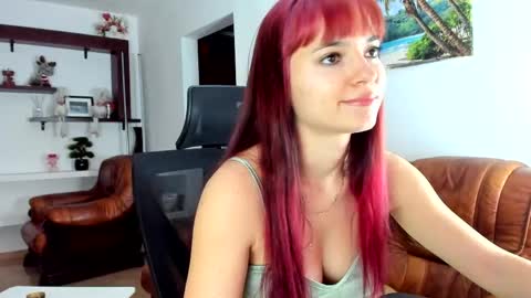 Ava online show from May 5, 12:07 am